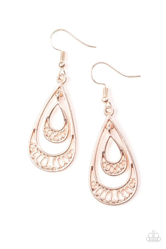 Snazzychicjewelryboutique Earrings REIGNed Out - Rose Gold Earrings Paparazzi