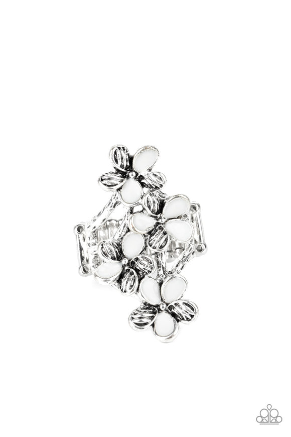 Climbing Gardens - White Flower Ring Paparazzi