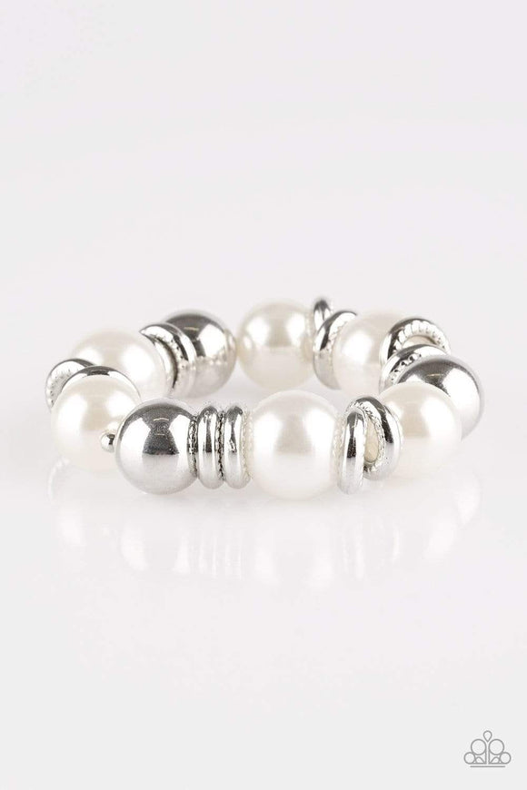 Snazzychicjewelryboutique Bracelet Rockin Rockefeller - White Pearl Stretchy Bracelet Paparazzi