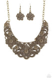 Snazzychicjewelryboutique Necklace Petunia Paradise - Brass Necklace Paparazzi